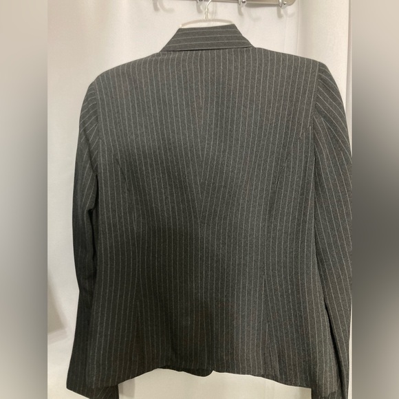 Women's ESPRIT Pinstripe Blazer FLAWLESS - Picture 3 of 6